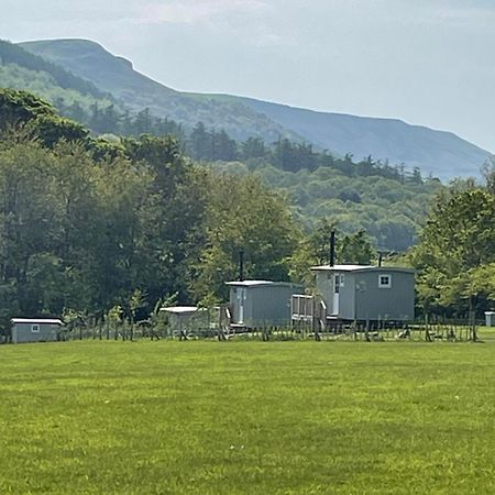Rosemary Shepherds Hut, Clay Bank Huts Ingleby Greenhow Екстер'єр фото